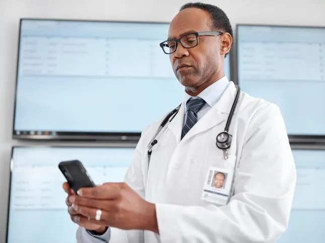 Doctor on Voalte Mobile