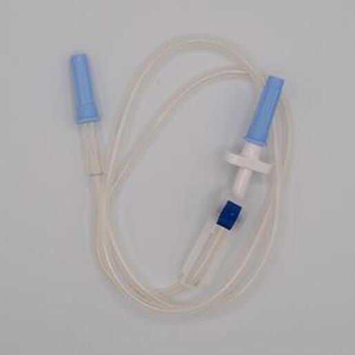 Solution Transfer Set. Non-Vented Spike Connector and Needle Adaptor.