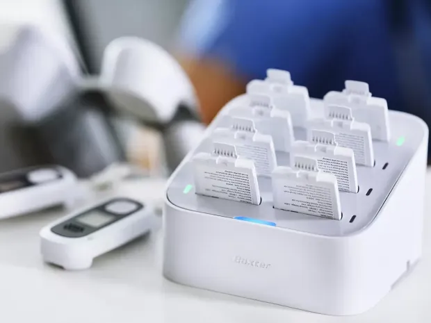 baxter_voalte_linq_charging_station