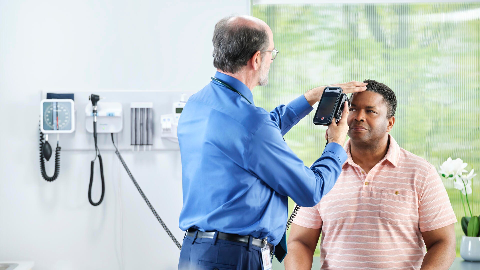 PanOptic-Plus-Ophthalmoscope