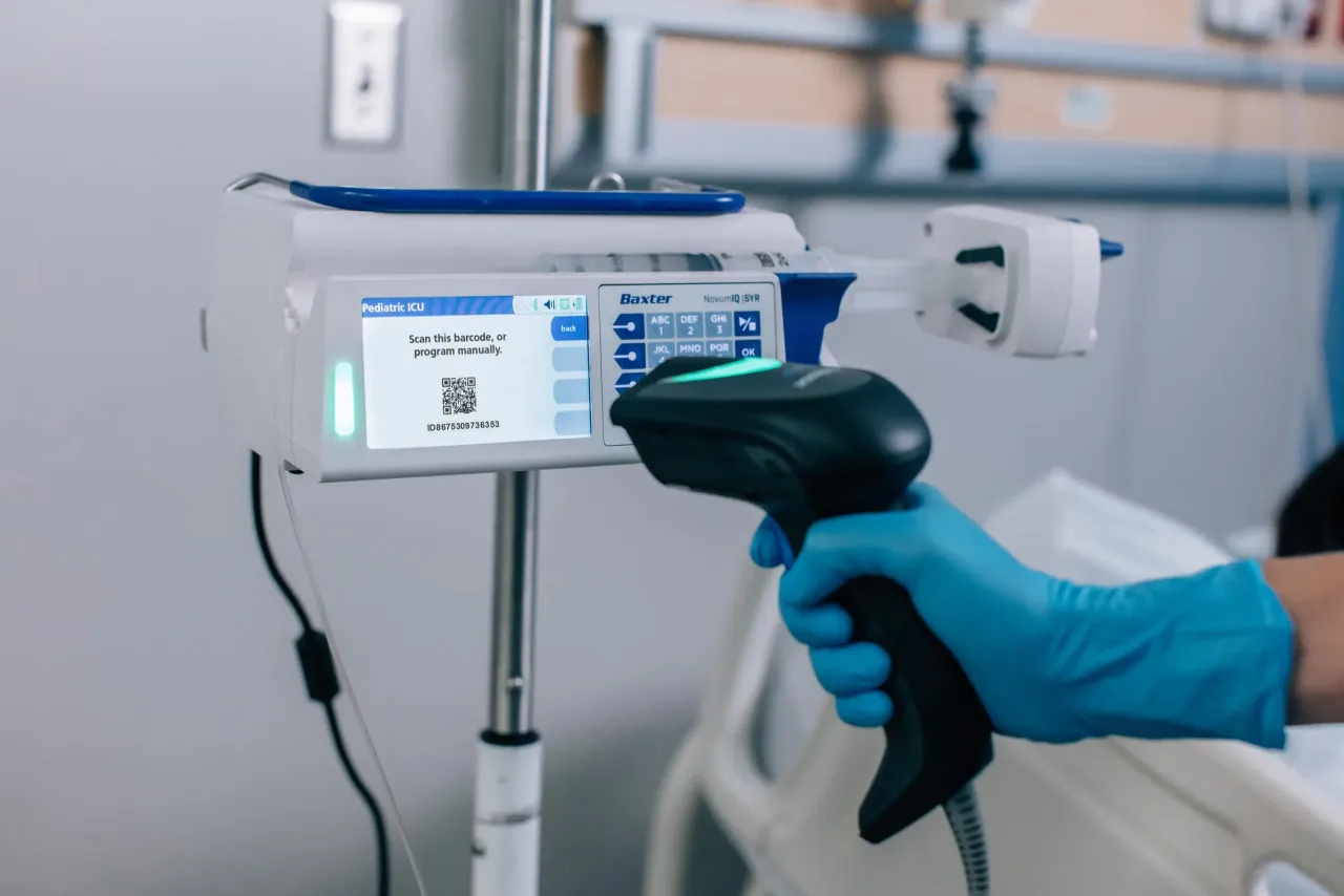 Baxter Novum Syringe Pump - Barcode Scan