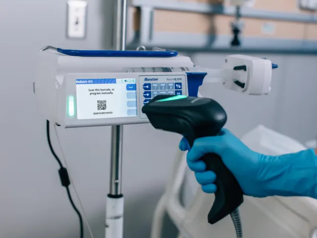 Baxter Novum Syringe Pump - Barcode Scan